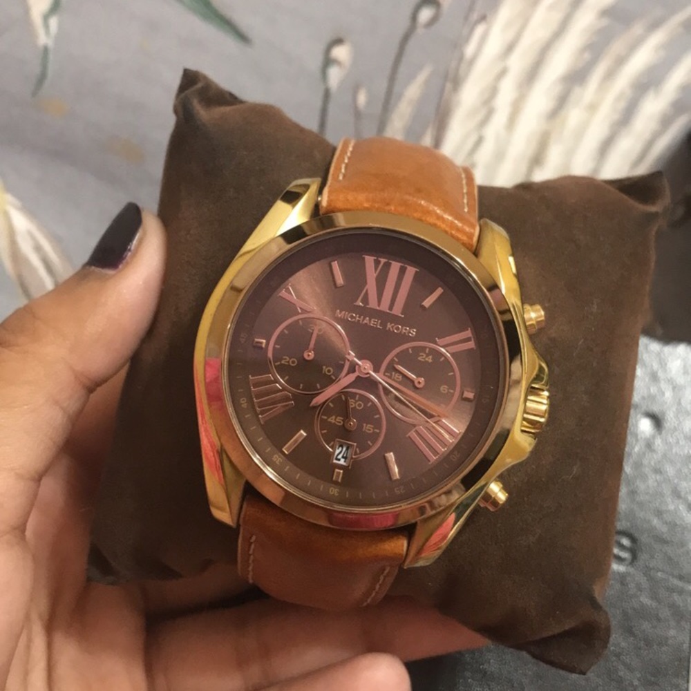 Authentic Micheal Kors MK5630